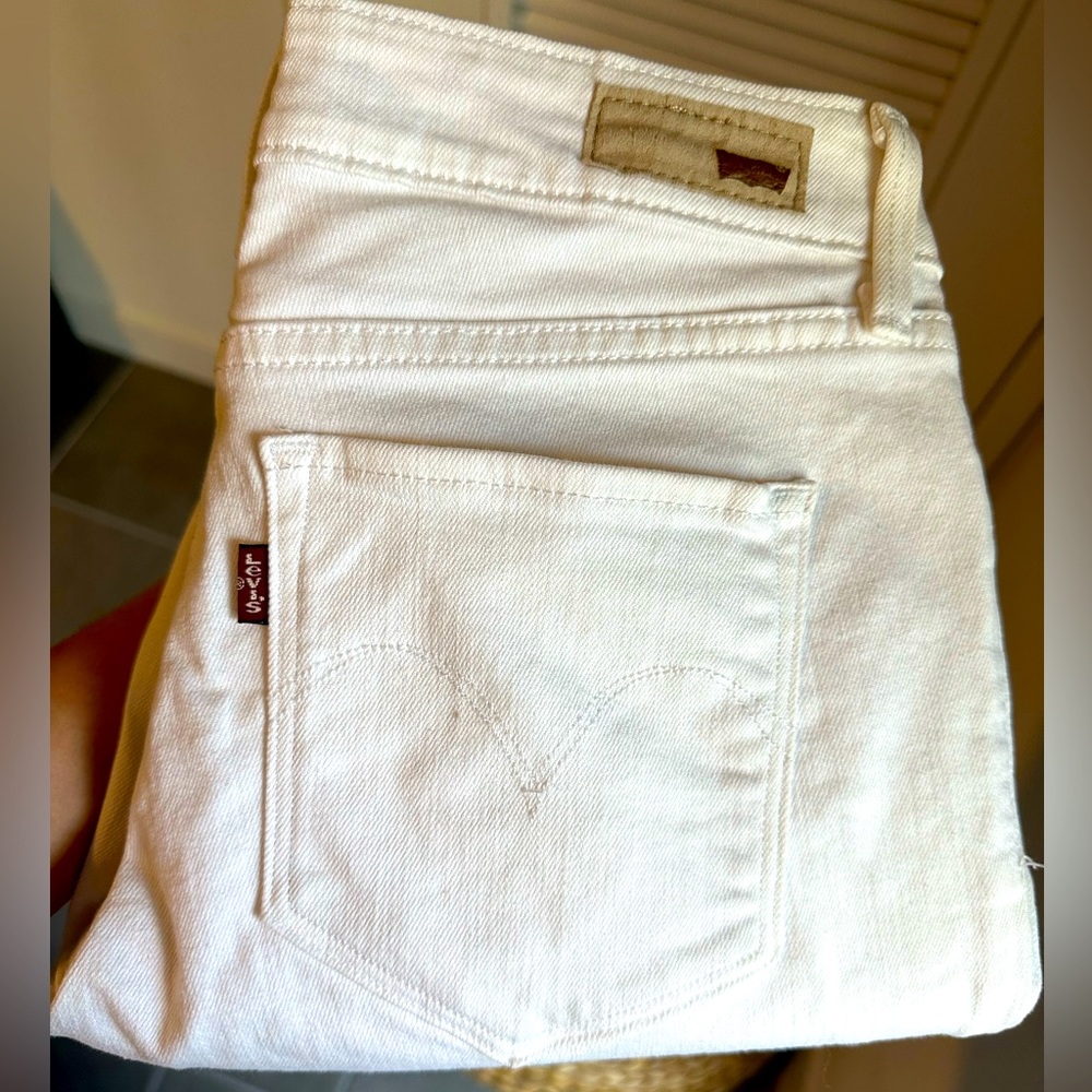 Levi’s Skinny White Jeans